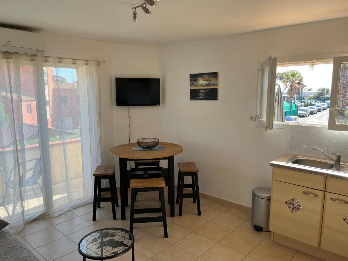 Plein Sud, Bel Appartement 20 Metres De La Plage La Capte Hyères Zewnętrze zdjęcie