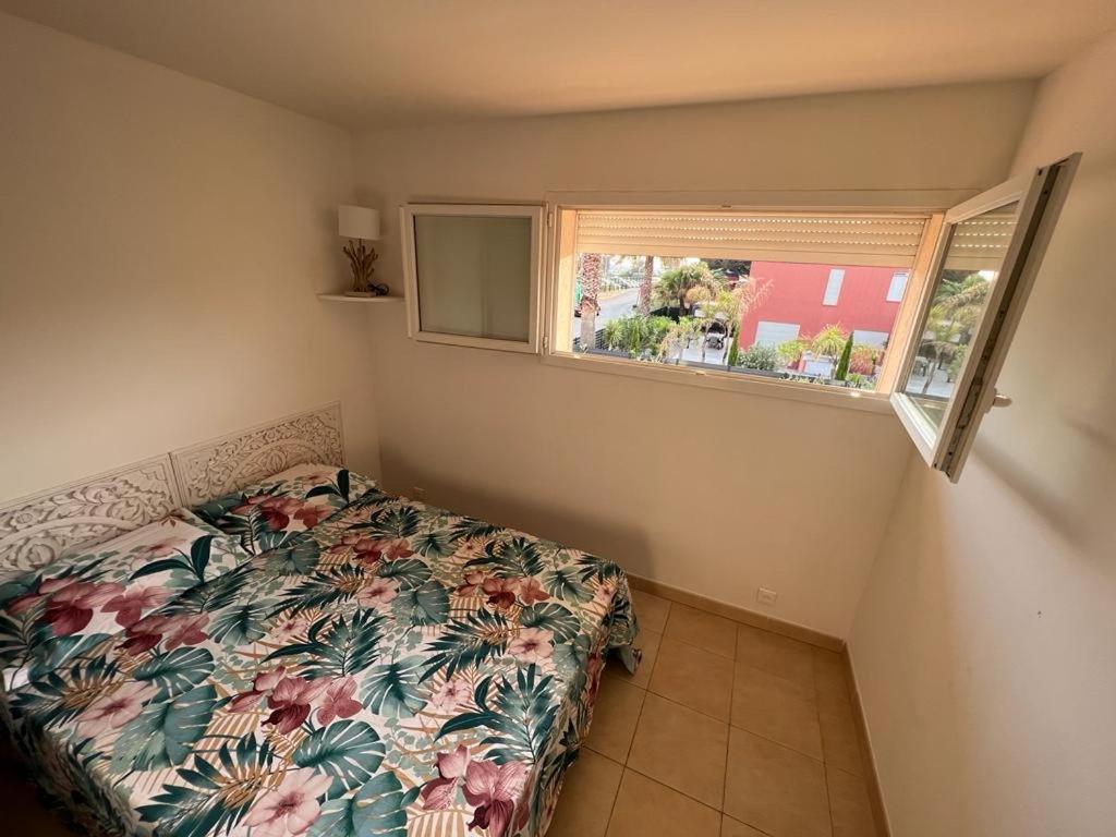 Plein Sud, Bel Appartement 20 Metres De La Plage La Capte Hyères Zewnętrze zdjęcie
