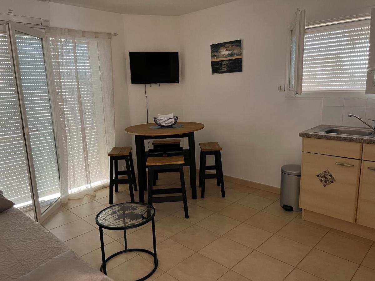 Plein Sud, Bel Appartement 20 Metres De La Plage La Capte Hyères Zewnętrze zdjęcie